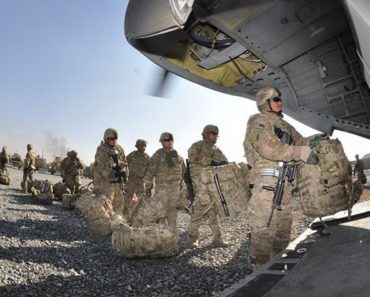 DOKLE VIŠE! Pod IZGOVOROM demokratije AMERIKA napada novu ZEMLJU , kada VIDITE koju ŠOKIRAĆETE SE!