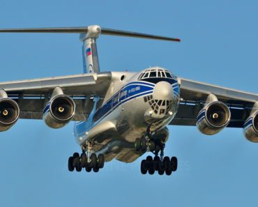 ŠTA SE TO SPREMA!? Strani MEDIJI u strahu , RUSKI AVIONI već sedam dana SLEĆU u NIŠ! (VIDEO) ŠTA SE TO SPREMA!? Strani MEDIJI u strahu , RUSKI AVIONI već sedam dana SLEĆU u NIŠ! (VIDEO)