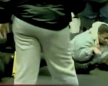 PLJUJEMO NAŠE SRBE ZBOG LIDLA! A kada vidite OVE snimke ŠTA rade na CIVILIZOVANOM zapadu BIĆE VAS SRAMOTA! PLJUJEMO NAŠE SRBE ZBOG LIDLA! A kada vidite OVE snimke ŠTA rade na CIVILIZOVANOM zapadu BIĆE VAS SRAMOTA!