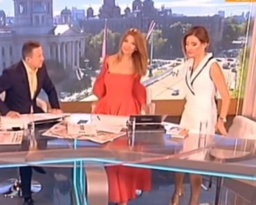 ŠOK UŽIVO U EMISIJI! UŠLA U STUDIO I JOVANI SASULA SVU ISTINU U LICE: Joksimovićeva nije znala šta je snašlo, a onda ju je Vesna Dedić ISTERALA iz kadra (VIDEO) ŠOK UŽIVO U EMISIJI! UŠLA U STUDIO I JOVANI SASULA SVU ISTINU U LICE: Joksimovićeva nije znala šta je snašlo, a onda ju je Vesna Dedić ISTERALA iz kadra (VIDEO)