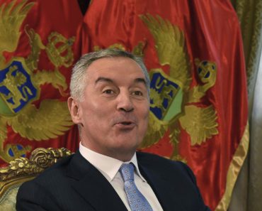 MILO ZABRANIO NAJPOPULARNIJEG PEVAČA NA OVIM PROSTORIMA: Otkazao mu KONCERT u Nikšiću bez ikakvog objašnjenja!