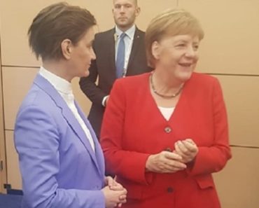 SVIMA SU ZA OKO ZAPALE ANINE CIPELE! Kad je Angela videla šta je naša premijerka OBUKLA gledala ju je u čudu! (FOTO)