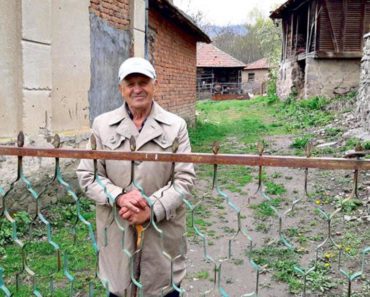 DRAGAN BI KUĆU I IMANJE SA VOĆNJACIMA PRODAO ZA 2.000 EVRA! DRAGAN BI KUĆU I IMANJE SA VOĆNJACIMA PRODAO ZA 2.000 EVRA!