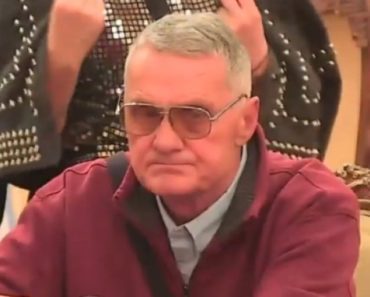 “UH, KAKO PRIJA, IMAŠ ODLIČNE PRSTIĆE” Aleksandra se skinula gola, a Milojko je odmah dohvatio (VIDEO) “UH, KAKO PRIJA, IMAŠ ODLIČNE PRSTIĆE” Aleksandra se skinula gola, a Milojko je odmah dohvatio (VIDEO)