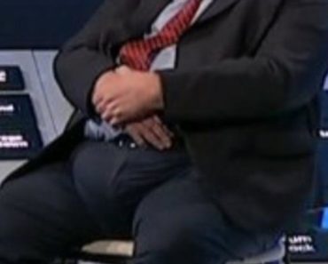 KAKVA JE OVO BUDŽA U GAĆAMA VOJISLAVA ŠEŠELJA? Cela Srbija je ovo videla, SVI SE PITAJU! (FOTO) KAKVA JE OVO BUDŽA U GAĆAMA VOJISLAVA ŠEŠELJA? Cela Srbija je ovo videla, SVI SE PITAJU! (FOTO)