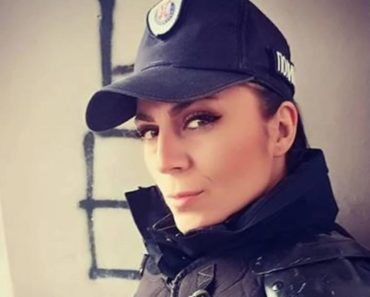 VRELU POLICAJKU IZ VALJEVA PRATI POLA SRBIJE: Ceca je zaludela muškarce, kada je vidite, SVE ĆE VAM BITI JASNO! VRELU POLICAJKU IZ VALJEVA PRATI POLA SRBIJE: Ceca je zaludela muškarce, kada je vidite, SVE ĆE VAM BITI JASNO!