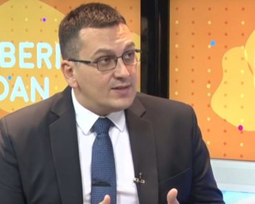 KLINIČKI FARMAKOLOG OTRIO SVE ŠTO TREBA ZNATI O KORONAVIRUSU: Ove namirnice i lekovi pomažu!