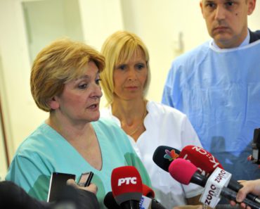 DANICA GRUJIČIĆ UPRAVO ODGOVORILA NA VAŽNO PITANJE Kada će prestati epidemija korona virusa, obavezno podelite ovo! DANICA GRUJIČIĆ UPRAVO ODGOVORILA NA VAŽNO PITANJE Kada će prestati epidemija korona virusa, obavezno podelite ovo!