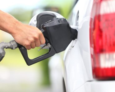 NOVE CENE GORIVA ĆE OBRADOVATI SVE! Vozači, morate znati nove cene benzina i dizela, DRASTIČNO SU OPALE NOVE CENE GORIVA ĆE OBRADOVATI SVE! Vozači, morate znati nove cene benzina i dizela, DRASTIČNO SU OPALE