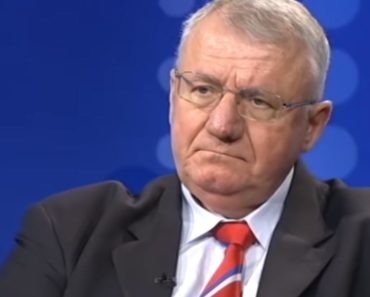 ŠEŠELJ OTKRIO ZAŠTO JE MILO ZABRANIO NOVAKU ĐOKOVIĆU ULAZAK U CRNU GORU: Da li je moguće da je ovo ISTINA?