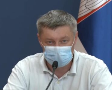 PROCURILI DETALJI IZ ŽIVOTA DOKTORA STEVANOVIĆA KOJE JE VEŠTO KRIO: Iznenadićete se kada čujete o čemu je reč PROCURILI DETALJI IZ ŽIVOTA DOKTORA STEVANOVIĆA KOJE JE VEŠTO KRIO: Iznenadićete se kada čujete o čemu je reč