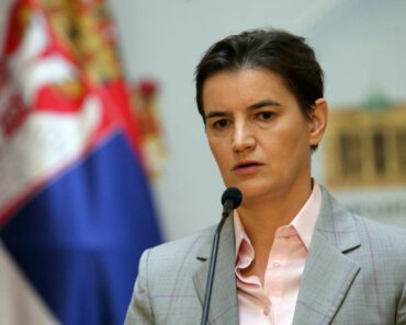 POSTOJI OGROMAN PROBLEM SA VAKCINAMA: Ana Brnabić objavila HITNU VEST! POSTOJI OGROMAN PROBLEM SA VAKCINAMA: Ana Brnabić objavila HITNU VEST!