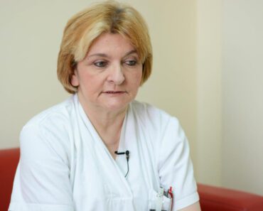 SRBI GA JEDU KAO LUDI! Dr Danica otkrila da je ona pomoću ovoga IZLEČILA KORONU!