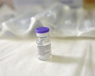 DRAMA U EVROPI! Suspendovana isporuka Fajzerovih vakcina, postoje ozbiljni problemi!