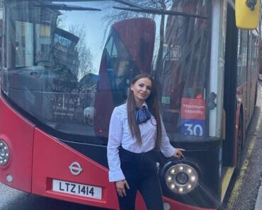 ONA JE NAJLEPŠA VOZAČICA GRADSKOG AUTOBUSA: Otkriva šta joj sve muškarci govore kad uđu unutra! (FOTO)