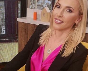 VODITELJKA SE ZARAZILA ŠEST NEDELJA NAKON REVAKCINISANJA: Otkrila PRAVU ISTINU vakcine, obratite pažnju obavezno! VODITELJKA SE ZARAZILA ŠEST NEDELJA NAKON REVAKCINISANJA: Otkrila PRAVU ISTINU vakcine, obratite pažnju obavezno!