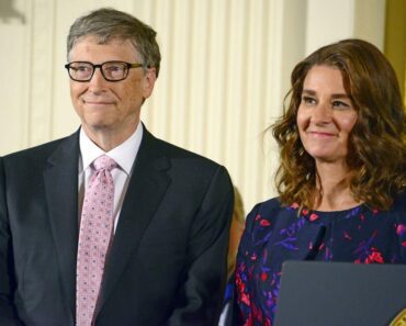 OVO JE KINESKINJA KOJA JE RASTURILA BRAK BIL GEJTSU? U pitanju je bivša STJUARDESA, izgleda kao…