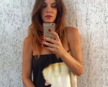 UDALA SE ZA OSNIVAČA GUGLA I ŽIVOT JOJ SE PROMENIO IZ KORENA: Bila je pevačica, sada je NAJBOGATIJA SRPKINJA!(FOTO) UDALA SE ZA OSNIVAČA GUGLA I ŽIVOT JOJ SE PROMENIO IZ KORENA: Bila je pevačica, sada je NAJBOGATIJA SRPKINJA!(FOTO)