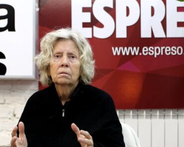 EVA RAS OTKRILA ZAŠTO NOSI CRNINU VEĆ 40 GODINA: Razlog toliko boli da se oči odmah pune SUZAMA! EVA RAS OTKRILA ZAŠTO NOSI CRNINU VEĆ 40 GODINA: Razlog toliko boli da se oči odmah pune SUZAMA!