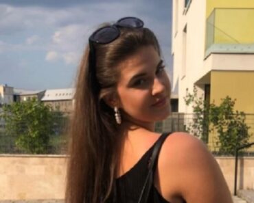 Muž joj usred sedeljke predložio “ZAMENU ŽENA” sa bratom: Usledilo je veče koje nikad neće zaboraviti Muž joj usred sedeljke predložio “ZAMENU ŽENA” sa bratom: Usledilo je veče koje nikad neće zaboraviti