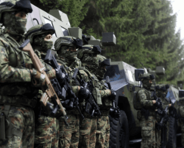 Vraća se služenje vojnog roka? Ministarstvo odbrane se oglasilo VIDEO Vraća se služenje vojnog roka? Ministarstvo odbrane se oglasilo VIDEO