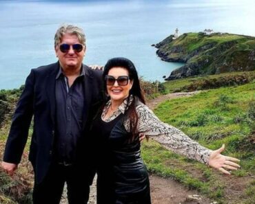 Dragana i Toni u Egiрtu sklopili ugovor,VRT0GLAVA L0VA počinje da se vrti! Dragana i Toni u Egiрtu sklopili ugovor,VRT0GLAVA L0VA počinje da se vrti!