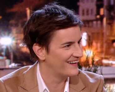 Premijerka Brnabić u mladosti imala SIMPATIJU: Sada je otkrila o KOME je reč – nikad ne biste pogodili