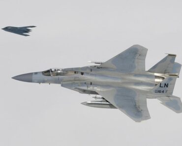 DA LI JE OVO NAJOPASNIJE ORUŽJE OD 2. SVETSKOG RATA? Berlin kreće u nabavku, svi se pitaju ŠTA ĆE IM DA LI JE OVO NAJOPASNIJE ORUŽJE OD 2. SVETSKOG RATA? Berlin kreće u nabavku, svi se pitaju ŠTA ĆE IM