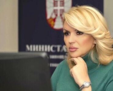 DARIJA KISIĆ UOČENA SA ĆERKOM: Kada su se pojavile svi gledali u nju ZBOG JEDNE STVARI, ŠOK NAD ŠOKOVIMA