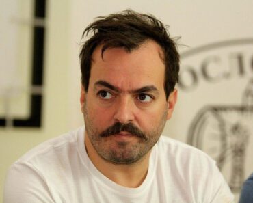 ŽENA NENADA OKANOVIĆA JE LEPOTICA SVETSKIH RAZMERA! Ljudi TRLJAJU OČI, da li je ovo pored nje SIN DRAGAN?!