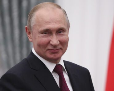 PUTINOVA TROSTRUKA ZAMKA Zapad uleteo u nju zbog Ukrajine PUTINOVA TROSTRUKA ZAMKA Zapad uleteo u nju zbog Ukrajine