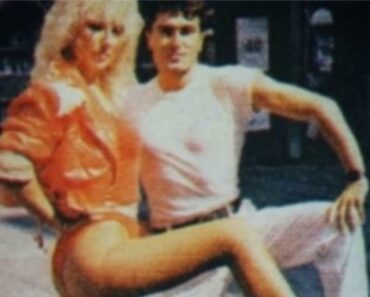 BRENA SE SLIKALA SA NJIM DOK JE BIO NIKO I NIŠTA! Pre nego što je postao VELIKA ZVEZDA, bio je u njenim SPOTOVIMA! BRENA SE SLIKALA SA NJIM DOK JE BIO NIKO I NIŠTA! Pre nego što je postao VELIKA ZVEZDA, bio je u njenim SPOTOVIMA!