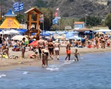 BAKI IZ SRBIJE NESTAO MOBILNI U PARALIJI: Kad je otkrila šta se nalazi u njemu, SVIMA JE ZASTALA KNEDLA U GRLU