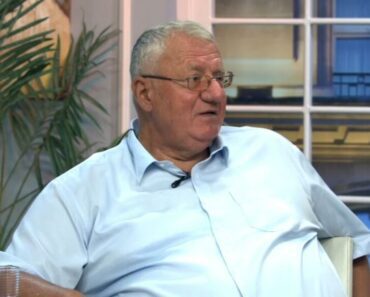“SEME OVE BILJKE MI JE SPASILO ŽIVOT” Šešelj otkrio stvar koja će pomoći MNOGIM SRBIMA! “SEME OVE BILJKE MI JE SPASILO ŽIVOT” Šešelj otkrio stvar koja će pomoći MNOGIM SRBIMA!