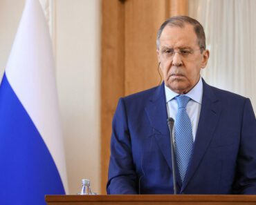 NEĆETE VEROVATI ŠTA JE LAVROV REKAO: Da li je moguće da je ovo IZGOVORIO, slušajte šta je poručio novoj PREMIJERKI! NEĆETE VEROVATI ŠTA JE LAVROV REKAO: Da li je moguće da je ovo IZGOVORIO, slušajte šta je poručio novoj PREMIJERKI!