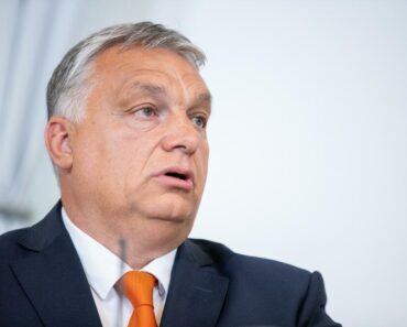 POJMA NEMATE KO JE ŽENA VIKTORA ORBANA: A tek kako izgleda! PRELEPA! (FOTO) POJMA NEMATE KO JE ŽENA VIKTORA ORBANA: A tek kako izgleda! PRELEPA! (FOTO)