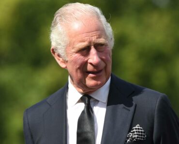 U OVOM SELU NA BALKANU KRALJ ČARLS III IMA KUĆU: Frapiraćete se kad vidite GDE SE NALAZI, ŠOK! (VIDEO) U OVOM SELU NA BALKANU KRALJ ČARLS III IMA KUĆU: Frapiraćete se kad vidite GDE SE NALAZI, ŠOK! (VIDEO)