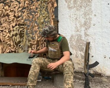 STRAŠAN VAPAJ UKRAJINSKOG VOJNIKA ODJENUO JE SVUDA: Otkrio je šokantne stvari koje se nisu znale, ljudi se sledili