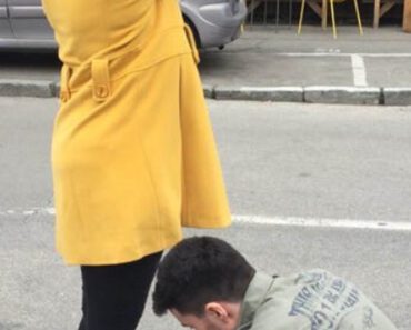 Fotografija iz centra BEOGRADA digla BURU NA DRUŠTVENIM MREŽAMA! Da li vidite detalj koji je POTRESAO muškarca koji je ovo slikao? Fotografija iz centra BEOGRADA digla BURU NA DRUŠTVENIM MREŽAMA! Da li vidite detalj koji je POTRESAO muškarca koji je ovo slikao?
