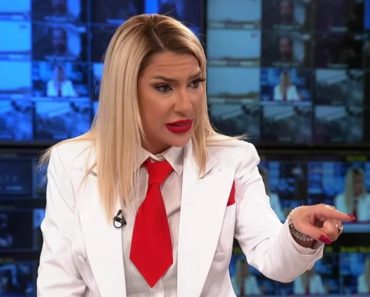 “SPAVAJU SA PETORICOM IZ TIMA!” Jovana Jeremić bez DLAKE NA JEZIKU iznela ŠOK TVRDNJE o našim POZNATIM DAMAMA