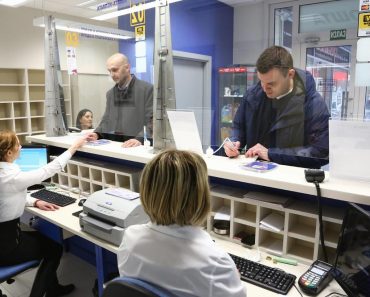 GRAĐANI, OVO ĆE VAS OBRADOVATI: Stiže nova pomoć od 10.000 dinara!