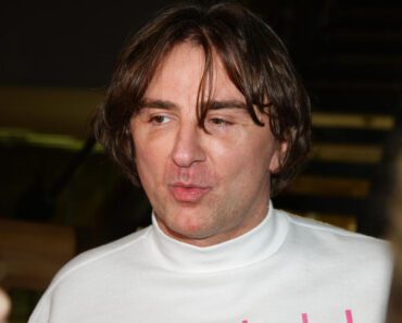 DVORAC ŽELJKA MITROVIĆA ĆE FRAPIRATI REGION: Pojavile se fotografije NOVOG DOMA, kao da je u VERSAJU (FOTO) DVORAC ŽELJKA MITROVIĆA ĆE FRAPIRATI REGION: Pojavile se fotografije NOVOG DOMA, kao da je u VERSAJU (FOTO)