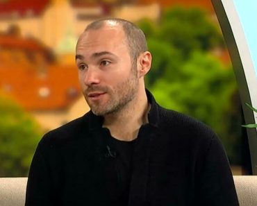 ACA SOFRONIJEVIĆ SMUVAO OZBILJNU RIBETINU: Tek raskinuo sa voditeljkom, a odmah NAŠAO NOVU ACA SOFRONIJEVIĆ SMUVAO OZBILJNU RIBETINU: Tek raskinuo sa voditeljkom, a odmah NAŠAO NOVU