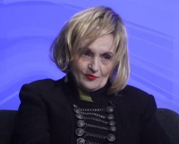 ČUVENA HRVATSKA PROROČICA VERA OTKRILA KAKAV NAS HAOS ČEKA U OVOJ GODINI: Do sada je retko u čemu OMANULA?! ČUVENA HRVATSKA PROROČICA VERA OTKRILA KAKAV NAS HAOS ČEKA U OVOJ GODINI: Do sada je retko u čemu OMANULA?!