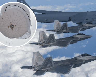 AMERIKANCI OBORILI KINESKI ŠPIJUNSKI BALON: Pogledajte SNIMAK koji ostavlja bez DAHA! SPEKTAKULARNO! AMERIKANCI OBORILI KINESKI ŠPIJUNSKI BALON: Pogledajte SNIMAK koji ostavlja bez DAHA! SPEKTAKULARNO!