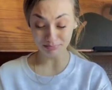 Neočekivani paket stigao deset godina nakon smrti majke: Sestre su plakale kao kiša kada su videle šta je unutra (VIDEO)