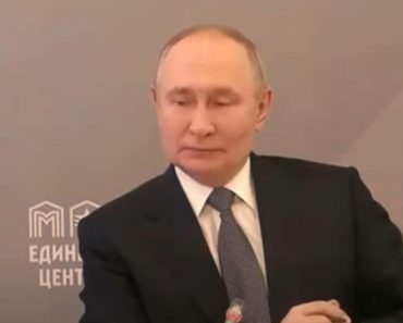 Putin na ivici suza, jedva se suzdržao da ne zaplače! Zbog ovoga su svi zanemeli, snimak koji morate videti (VIDEO)