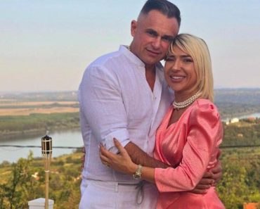 “Stiže novi član porodice Jeremić-Stanković” Voditeljka Pinka objavila divne vesti – Jovana je spremna da… “Stiže novi član porodice Jeremić-Stanković” Voditeljka Pinka objavila divne vesti – Jovana je spremna da…