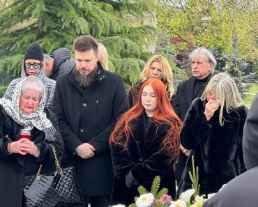Svi su mislili da je Saša imao milione, a istina je šok! Nacija je ovo saznala tek mesec dana od smrti Svi su mislili da je Saša imao milione, a istina je šok! Nacija je ovo saznala tek mesec dana od smrti