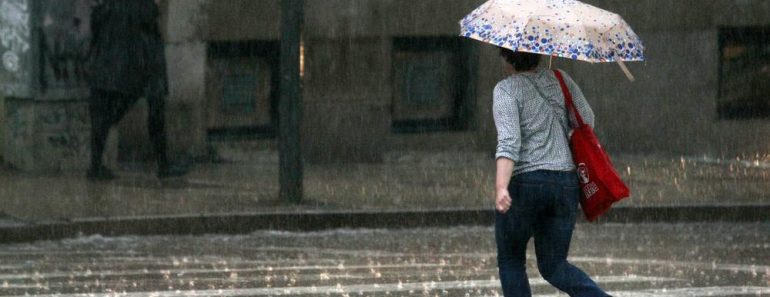 Spremite se, stiže nevreme! RHMZ izdao hitno upozorenje, ovi delovi Srbije će biti na udaru pljuskova i jakog vetra